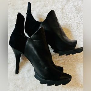 Alexander McQueen booties